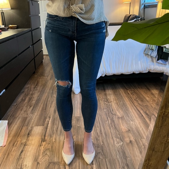 AG premium denim / distressed jeans - Picture 11 of 12